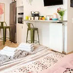 Mini Zen Nomad Maison - Calming & Charming Nest Akovítika