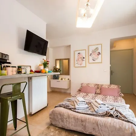 Mini Zen Nomad Maison - Calming & Charming Nest Akovitika