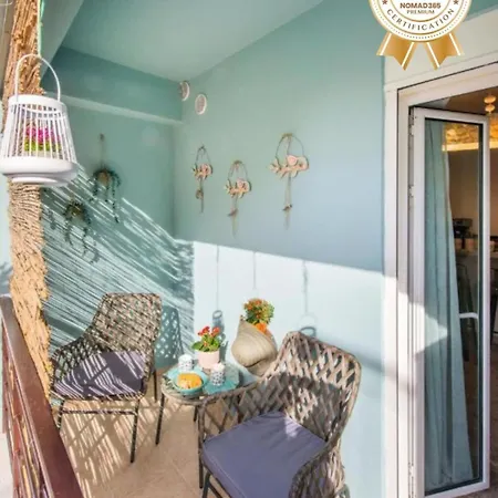 Апартаменты Mini Zen Nomad Maison - Calming & Charming Nest Akovitika